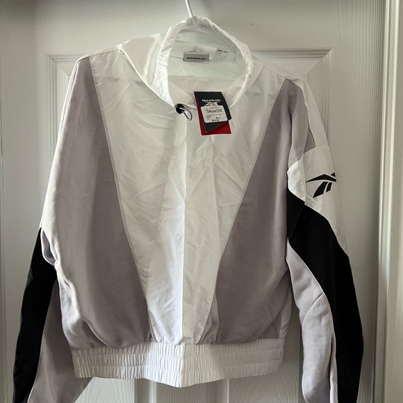 Reebok windbreaker pullover - Picture 1 of 3